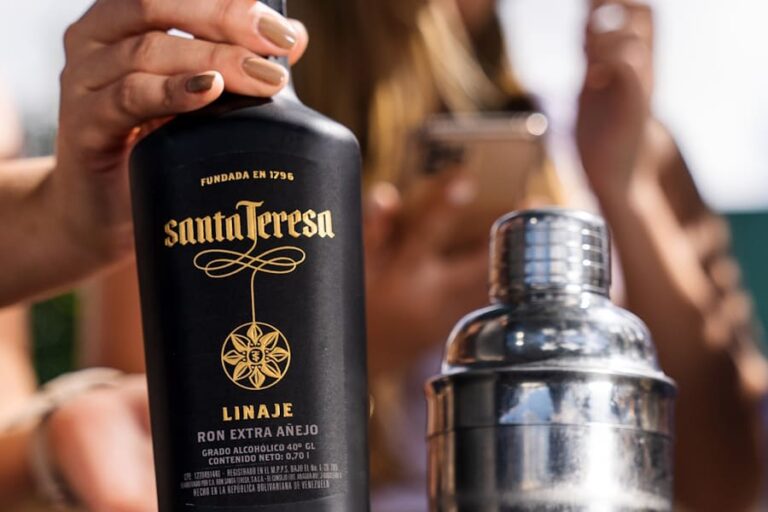 Ron Santa Teresa Linaje